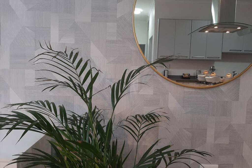 Mikeys Place On New: 2Bed2Bath No.1 With Free Wifinetflix Midrand Luaran gambar